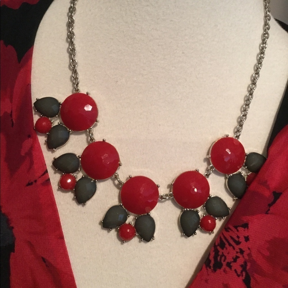 Red and Gray Glass and Silver tone Necklace